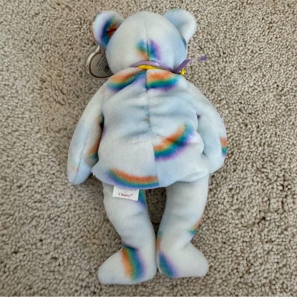Ty Beanie Babies Bear Cheery August 18, 2000 - Picture 7 of 12